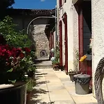 Bed & Breakfast Domaine La Rose Caylus