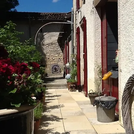 فندق مبيت وإفطار Domaine La Rose Caylus